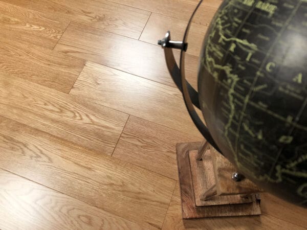 Essential Whie Oak